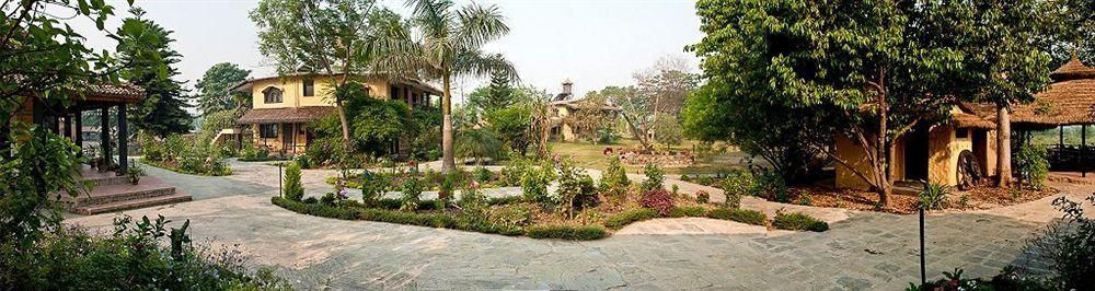 Bhanjyang Village Lodge Pokhara Ngoại thất bức ảnh